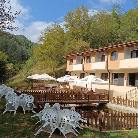 комплекс кантона Ośrodek wypoczynkowy *