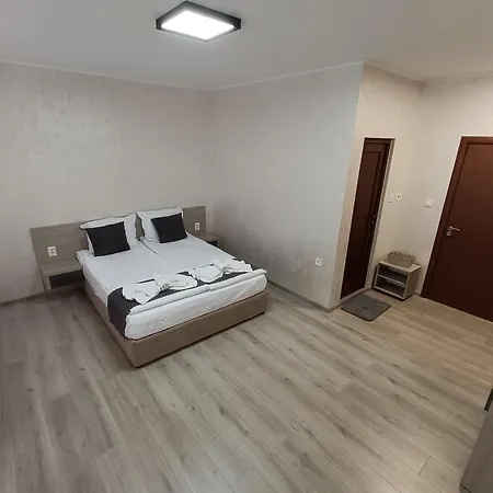 Semesteranläggning (resort) комплекс кантона Razhishte